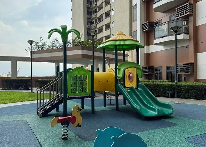 Modern Pet Friendly 1br With Balcony Near Airport Moa & Okada Pasay Staycation Wfh Ready Free Pool Acces Gym And Sauna Apartahotel Manila