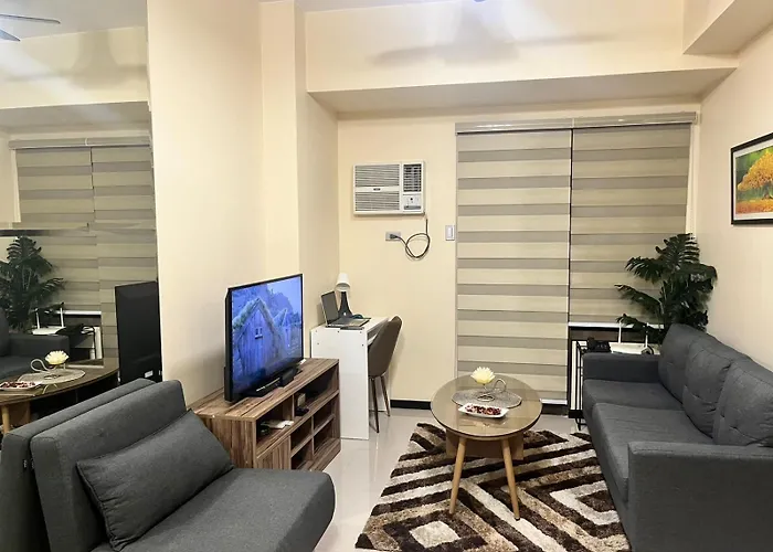 Modern Pet Friendly 1br With Balcony Near Airport Moa & Okada Pasay Staycation Wfh Ready Free Pool Acces Gym And Sauna Apartahotel 4*