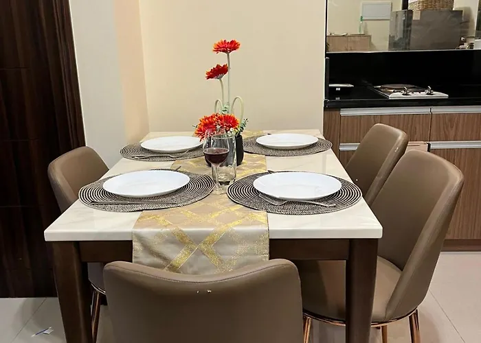 Modern Pet Friendly 1br With Balcony Near Airport Moa & Okada Pasay Staycation Wfh Ready Free Pool Acces Gym And Sauna