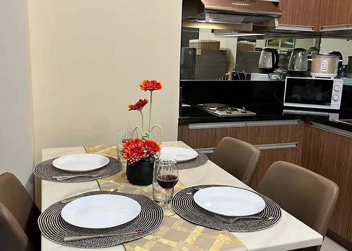 Modern Pet Friendly 1br With Balcony Near Airport Moa & Okada Pasay Staycation Wfh Ready Free Pool Acces Gym And Sauna Apartahotel